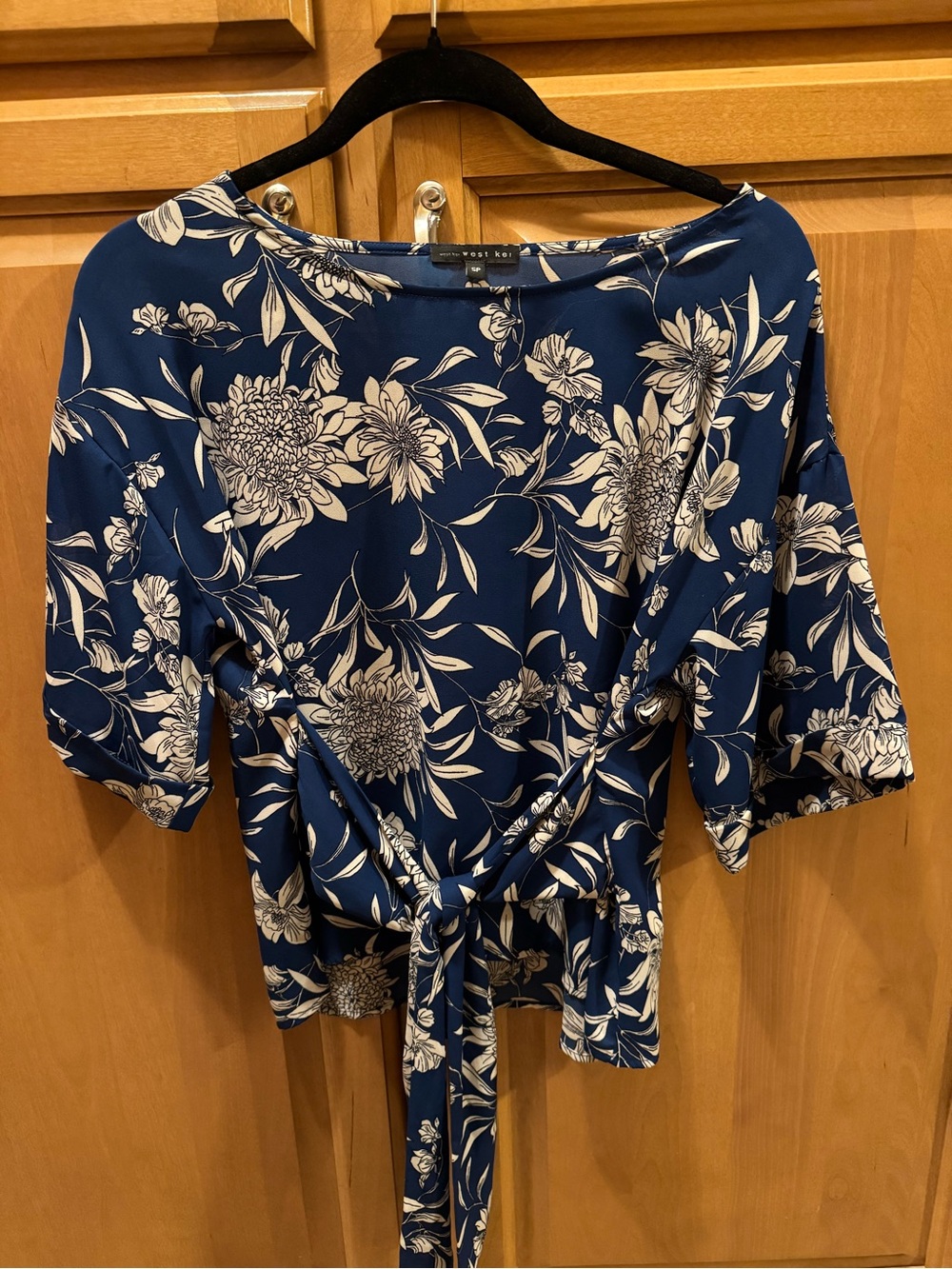 West Kei Navy Blue Floral Tie-Front Blouse